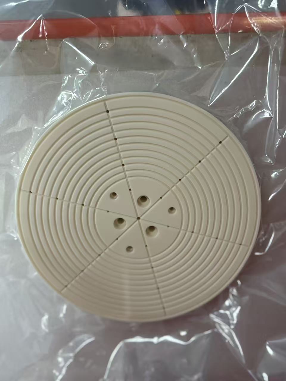 wafer edge grinding chuck