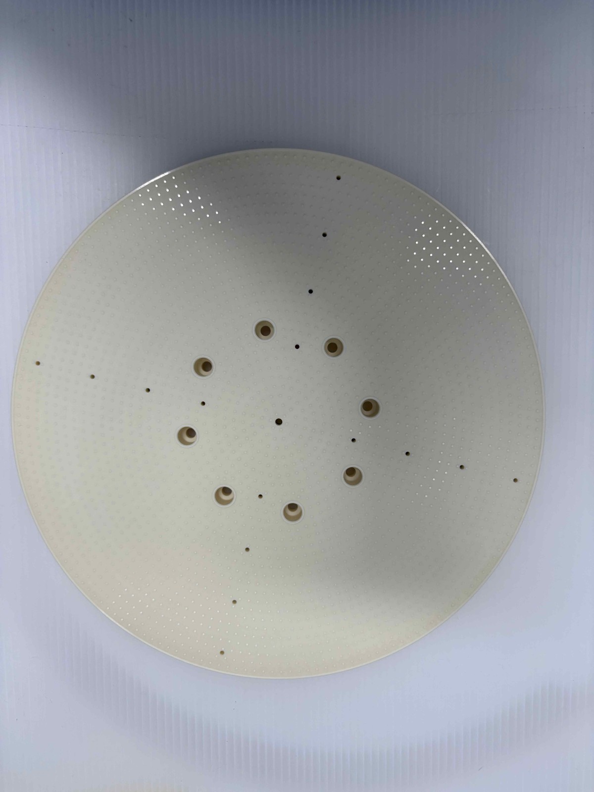 ceramic wafer carrier